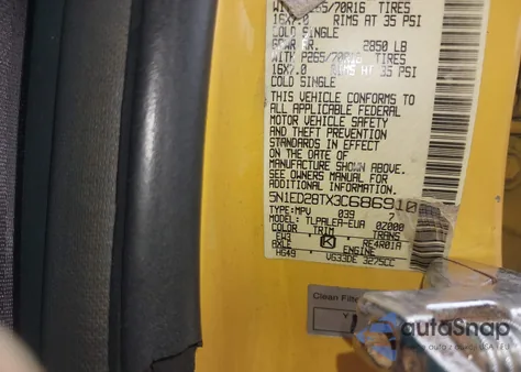 2003 Nissan Xterra Xe z USA, uszkodzony, nr VIN 5N1ED28TX3C686910